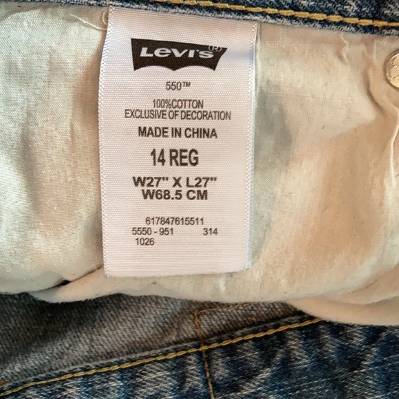 Levi’s denim shorts size 14 - Picture 8 of 9